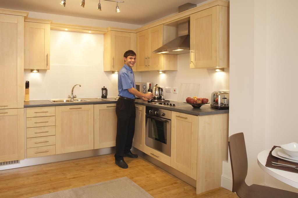 Appartement Saco Farnborough à Farnborough  Extérieur photo